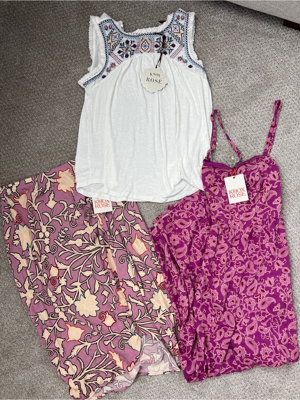 LOT!! Knox Rose size XS mixed